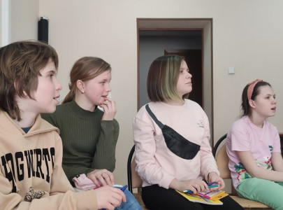 Искра, 18-20 Марта