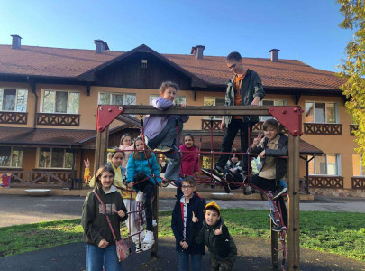 Искра, 13–15 Мая